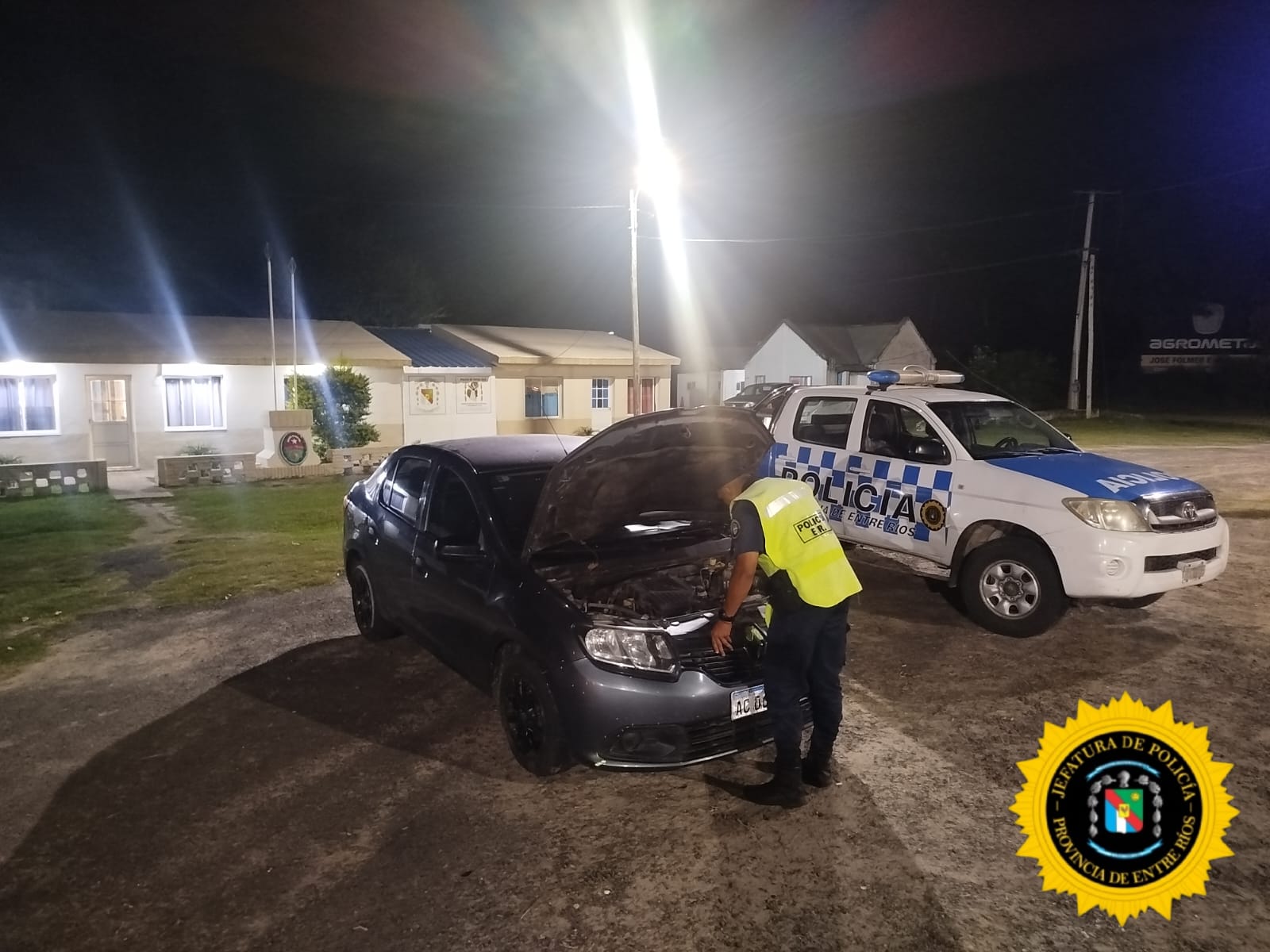 Un control policial terminó con el secuestro de un auto por documentación apócrifa